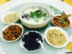 -天乐农家鱼头王(天目湖店)
