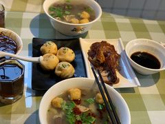 -苓记南京鸭血粉丝.皮肚面(县东巷店)