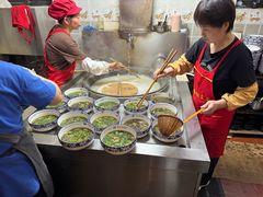 -镇南锅盖面馆(解放路店)