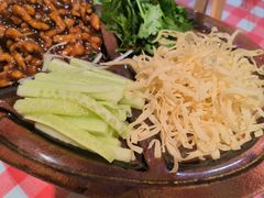 -老郑家东北春饼(龙悦居店)
