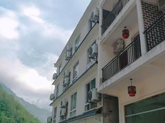 -海螺沟云山美地温泉酒店