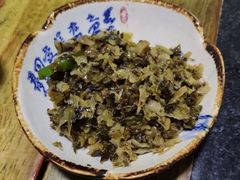咸菜-石灰市毛记烧鸡公(解放碑店)