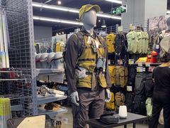 -迪卡侬(大英山店)