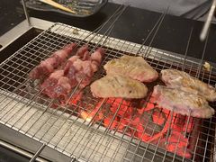 羊肉串-老吕涮羊肉•东北原味烧烤•大油边•烤鱼(五角场店)