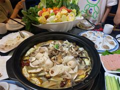 -野菌皇海景野生菌火锅(滨海大道店)