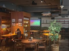 -JINNS锦时 steak&pizza(浸信会礼拜堂旧址店)