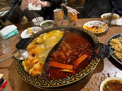 -小志家.鲜牦牛肉牛杂火锅野生菌汤锅