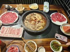 -川东坝子火锅(宝龙店)