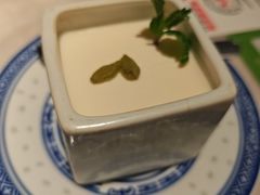 -汤城小厨•粤菜•靓汤(西直门凯德MALL店)