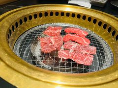 -山川小町·极番烧肉(新地假日广场店)