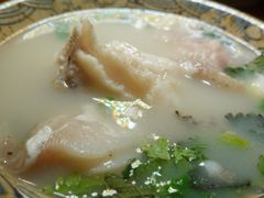 大砂锅炖鱼头汤-丹江渔村(首都机场店)