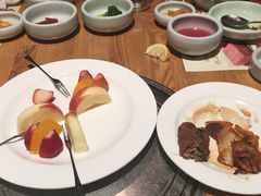 -萨拉伯尔水源素问店·韩国宫廷料理(人民路店)