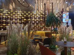 -théATRE茶聚场·餐厅(环球金融中心店)