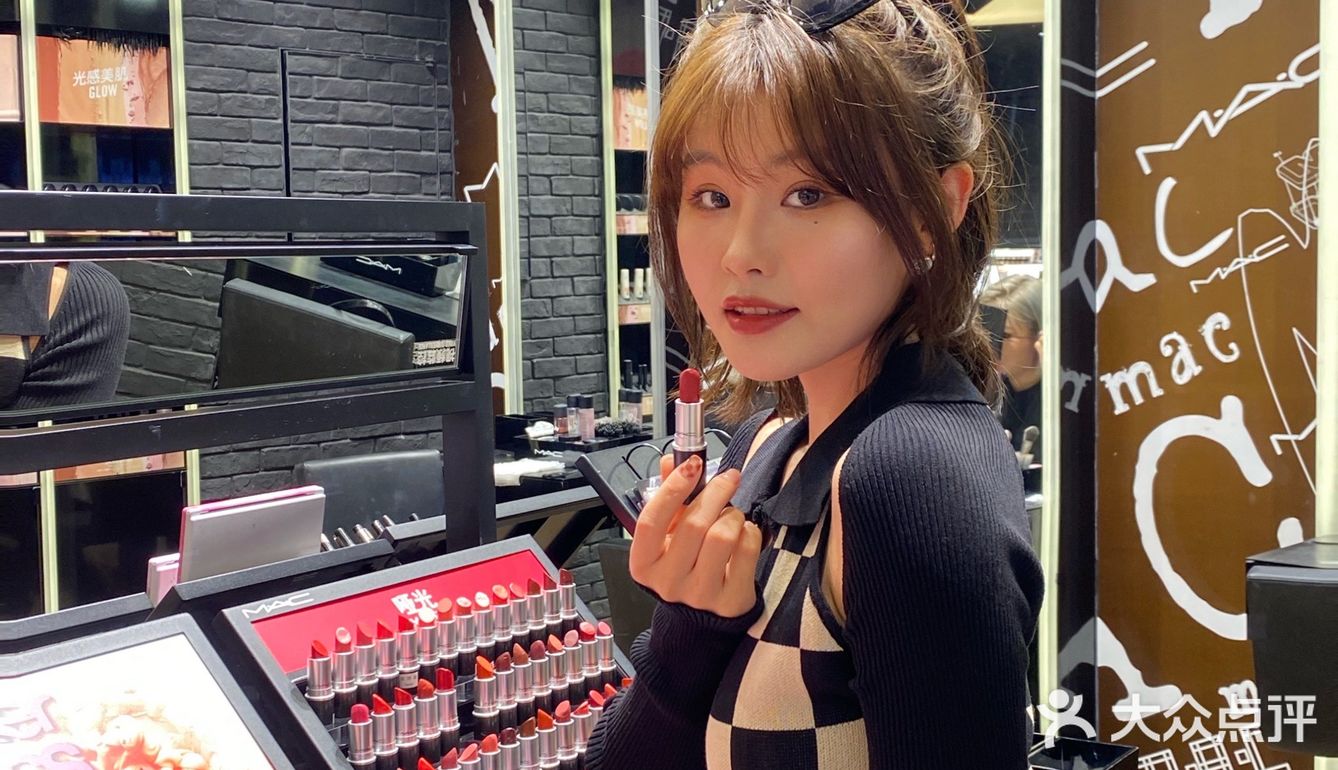 太阳百货22周年庆活动来啦｜折扣力度蕞大🔥