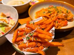 -JINNS锦时 steak&pizza(浸信会礼拜堂旧址店)