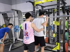 -AK健身普拉提拉伸私教馆(中八店)