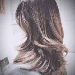 -苏豪路易士·嘉玛发廊