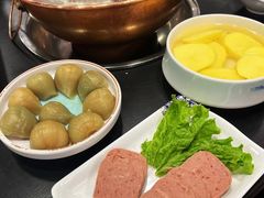 -楼外楼大刀肉传统火锅(西安大路店)