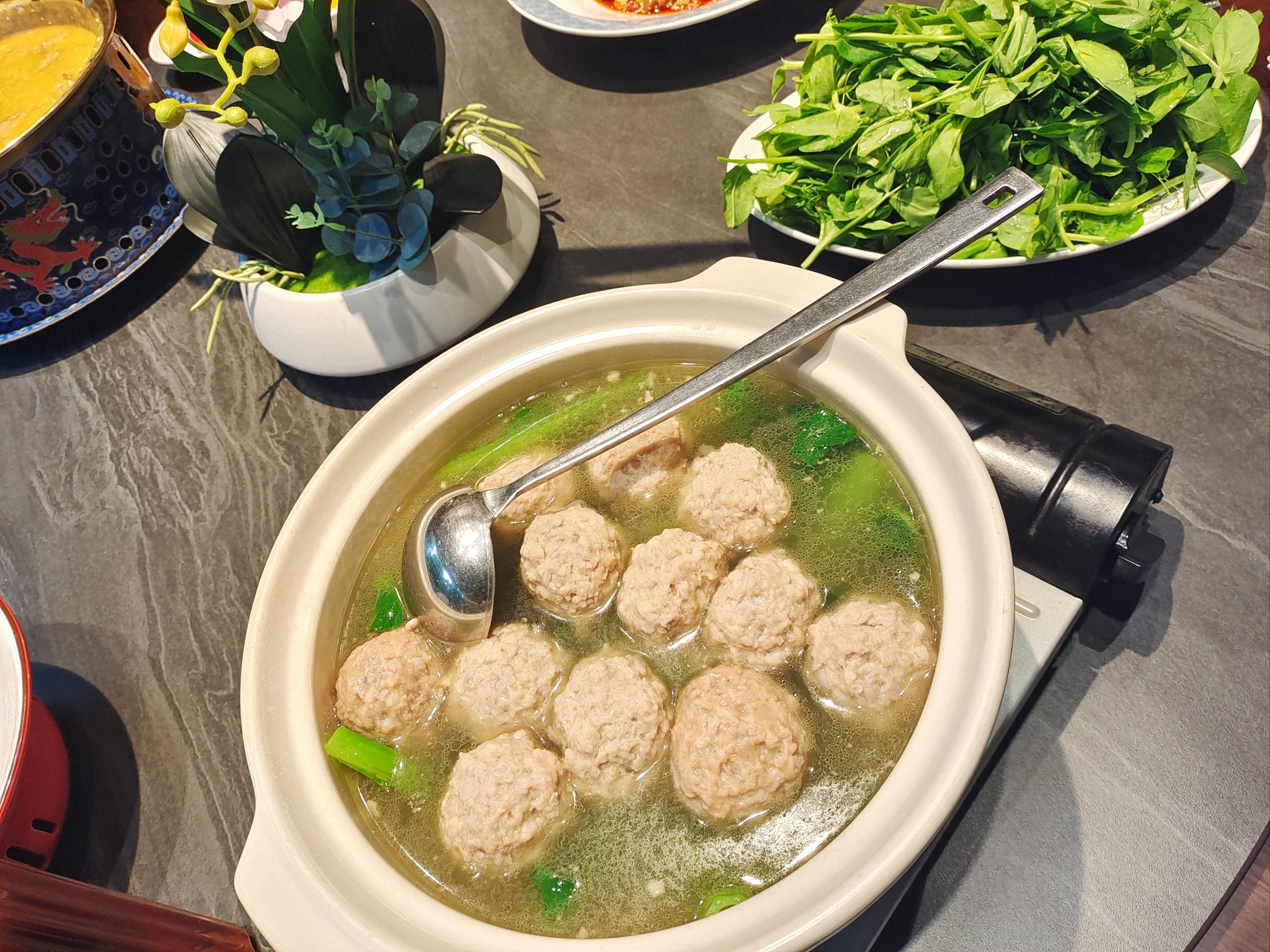 华阳宴佬川的手打肉丸子,食材新鲜,做工精