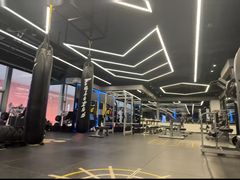 -懒人Club健身(卓越时代广场店)