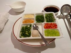 -洋房火锅(上海新天地南北里店)