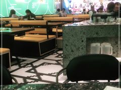 大堂-一席地·本地鸡窝·杭帮鸡火锅(萧山银隆百货店)