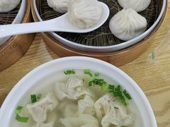 小馄饨-珊珊小笼馆(仙霞路店)