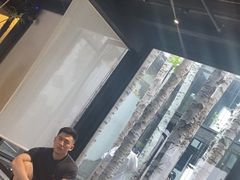 -Metal hands·铁手咖啡