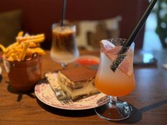 -弗兰克牛排西餐厅 Galla R By Ribone(上海首店)