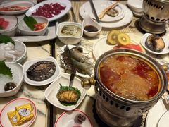 -雍和会海鲜姿造自助(湖东路店)