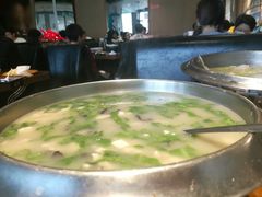 -95号酱骨·一块豆腐(展春园西路店)
