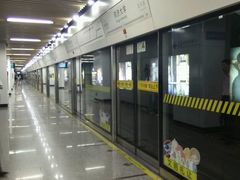 -同济大学(地铁站)