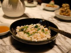 龙井虾仁-湖滨28中餐厅·西湖宴·杭州君悦酒店