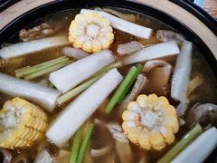 -五指山生态小黄牛(皮皮虾海鲜广场店)