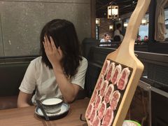 厚切羔羊圆上脑-快乐小羊·内蒙牛羊肉火锅(流花中心店)