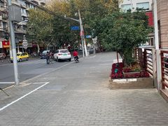 -沪东工人文化宫