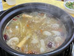 生蚝-濠轩阁特色生蚝火锅(水湾路店)