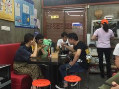 -丽影重庆小面(定西路店)