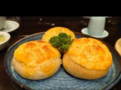 酥皮叉烧包-白天鹅宾馆-玉堂春暖餐厅