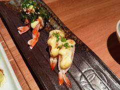炙烤三文鱼手握-初居食屋日式料理(万象城购物中心店)