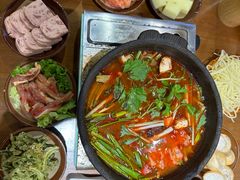 -黔有有贵州酸汤夺夺粉火锅(五味十字店)