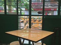 靠窗位-孖记茶档·热腾茶餐(江南西plus店)