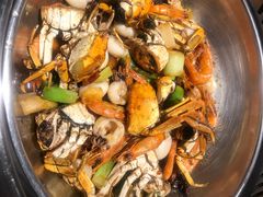 -七欣天香辣蟹火锅(无锡金太湖国际城店)
