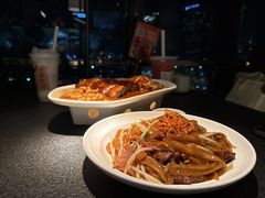 -蝴蝶里·粤菜·点心(滨江龙湖店)