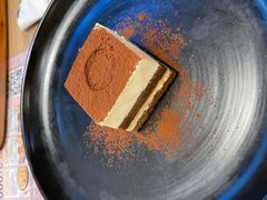 -必胜客(新中纬店)