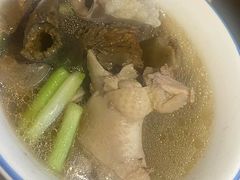 -牛八宝桂林米粉(八里庄店)