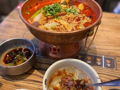 -成都你六姐·牛肉冒菜(上海环宇荟店)