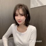 很适合上班族，想要女人味一点的短发可以盘它