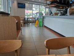 大堂-老乡鸡(肥东店忠路润和尚品店)