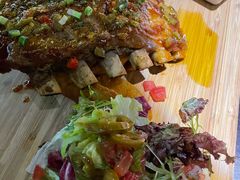 famous案板猪肋排-Famous肥猫墨西哥音乐餐吧(五棵松华熙LIVE店)